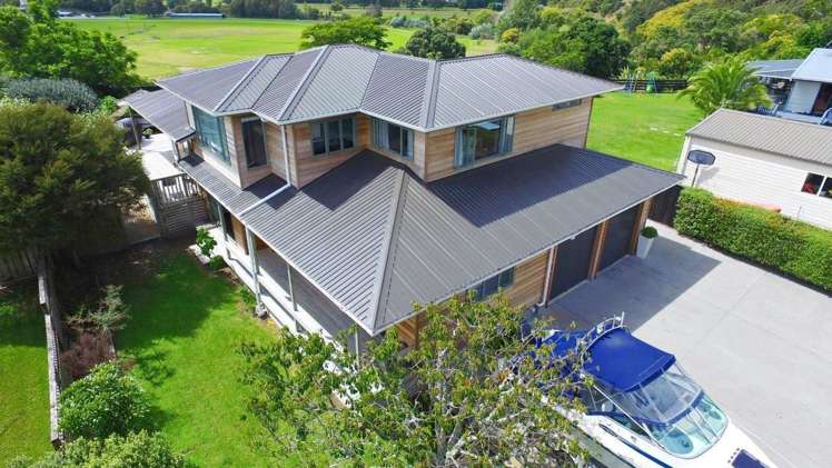 219 Tony Avenue Thames_16