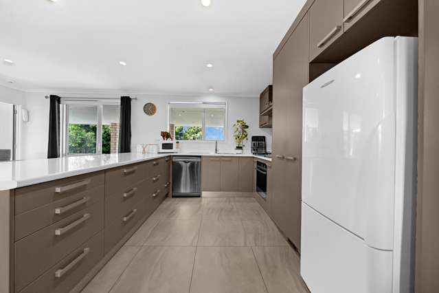 41 WESTMUIR CRESCENT Pokeno_4