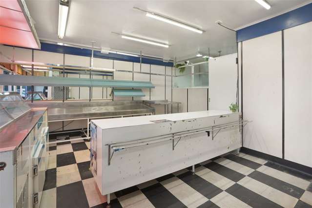 36 Wycola Avenue Hei Hei_2