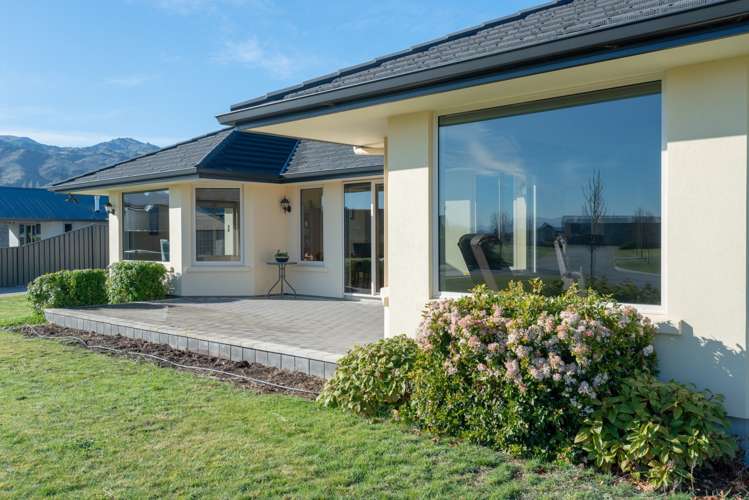 8 Ash Lane Cromwell_16