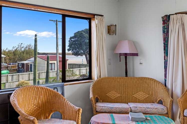 4d Park Road Maketu_16