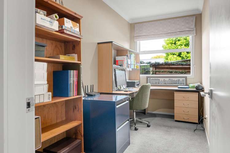 17 Pollock Drive Chartwell_16