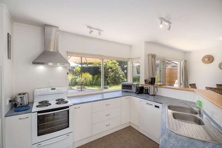 12 Pleasant Place Pauanui_9