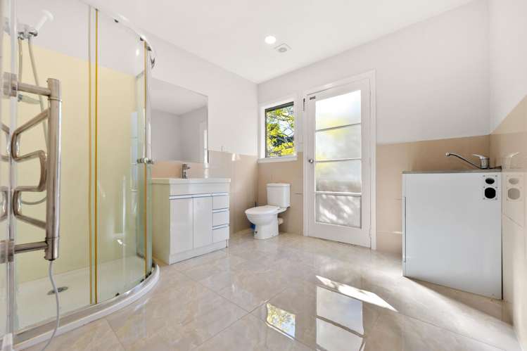 4 & 4A Lynngate Place Hillcrest_7