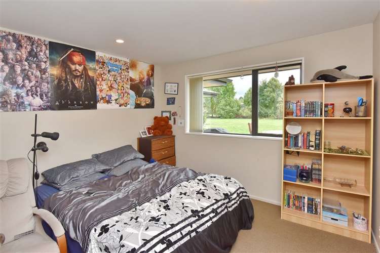 16 John Leith Place Leithfield_10