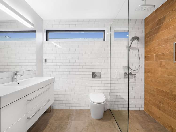 24 Carnaveron Drive Lincoln_9