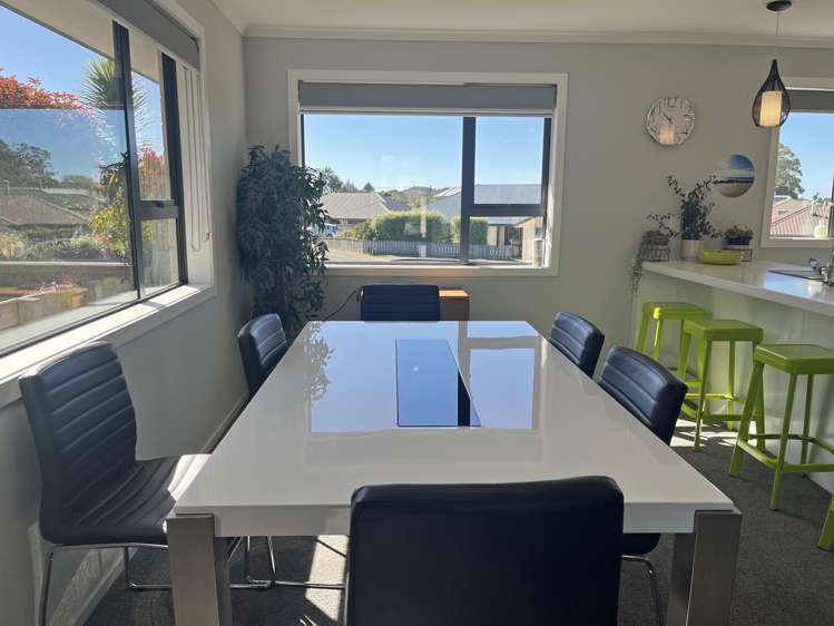 15 Dove Place Holmes Hill_6