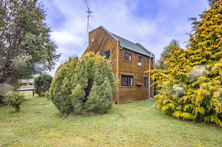 1/23 Moore Street Ohakune_24