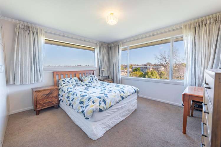 24 Hill View Crescent Highfield_19