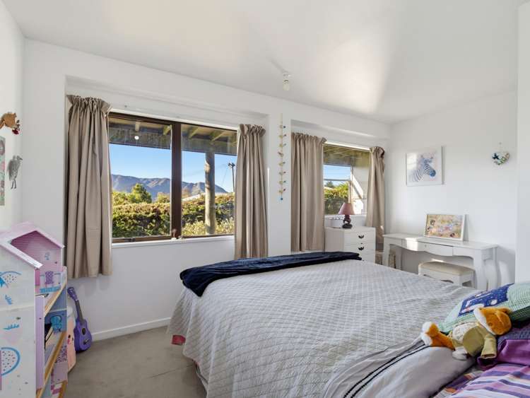 55 Ranui Crescent Diamond Harbour_21