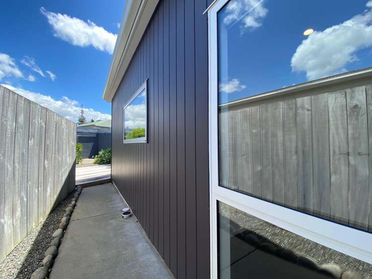 18 Warwick Place Brookfield_11