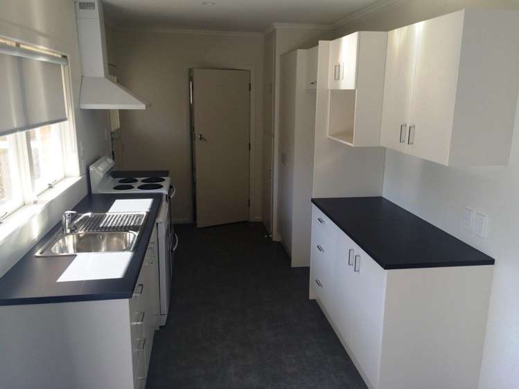 25 Onewa Road Northcote_8