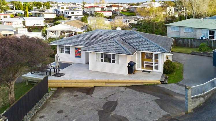 86 Rosewarne Crescent Glendene_17