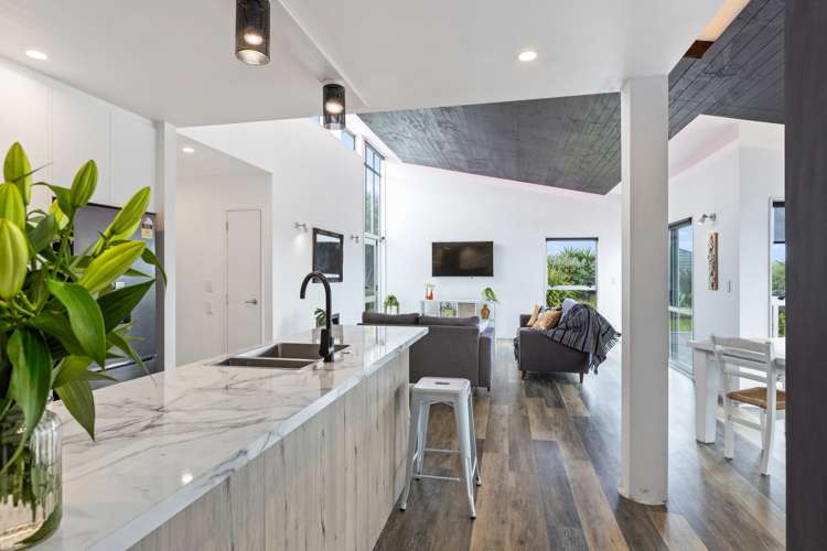 121 Tauranga Place Orewa_8