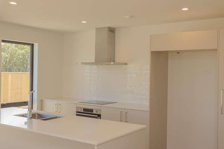 10A Hinau Crescent Kaiata_3