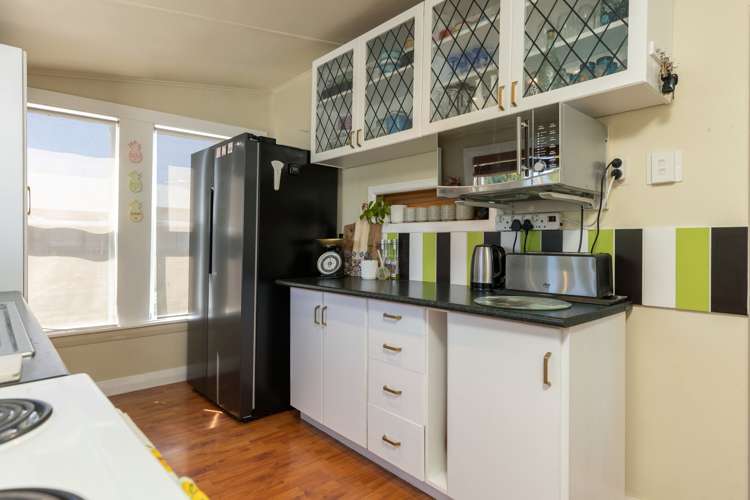 126 Cleghorn Street Redwoodtown_8