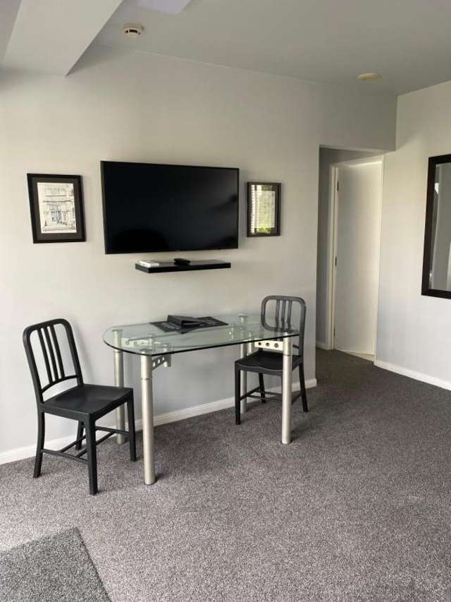 4J Aubrey Street Akaroa_4