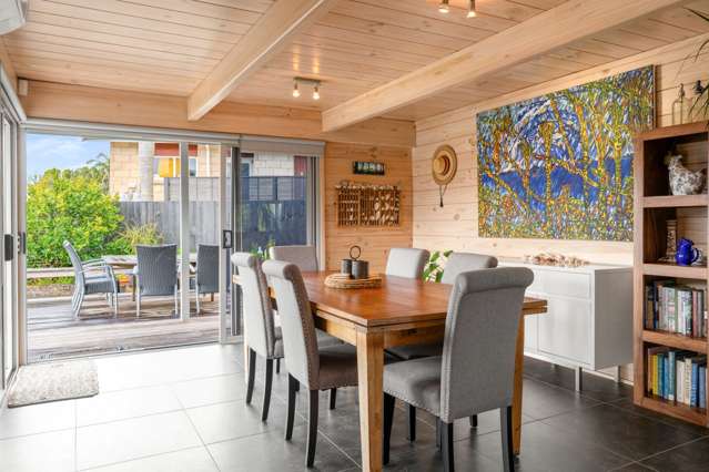 5 Triumph Dell Pauanui_4