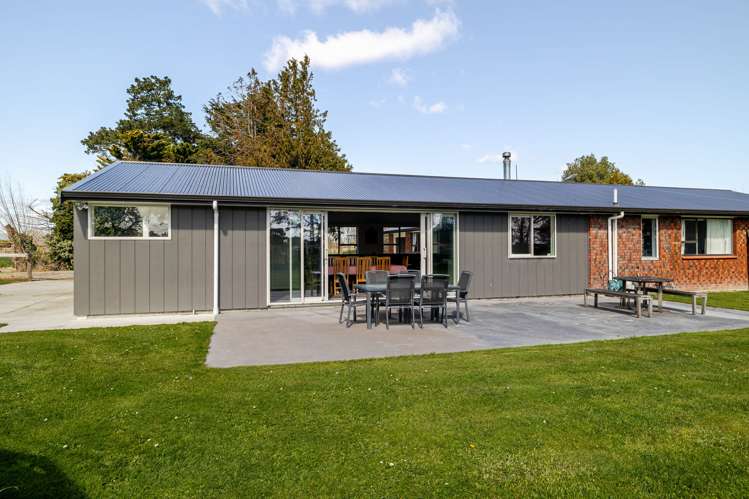 1040 Roberts Line Bunnythorpe_41