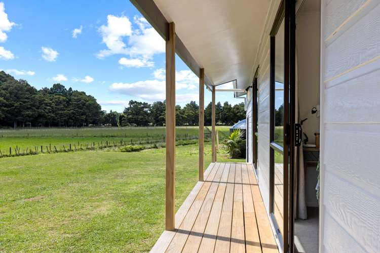966 Kahikatea Flat Road Waitoki_13