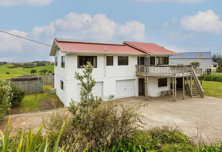 106 Rehutai Road Baylys Beach_18