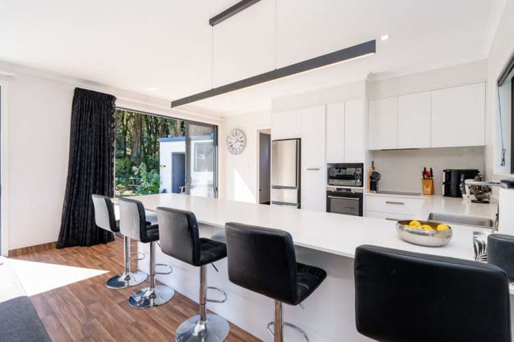 54 Ariki Avenue Otatara_7