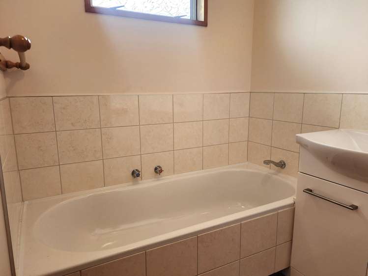 205 Main South Road Karoro_14