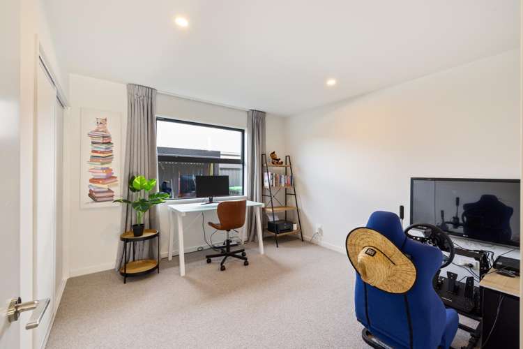 13 Russ Drive Lincoln_19