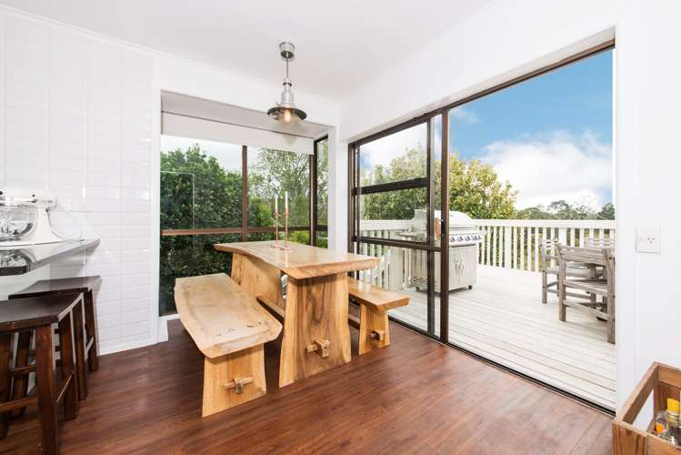 92 Tiroroa Avenue Te Atatu South_9
