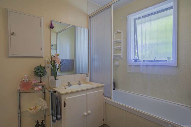 2/46 Balmoral Street Marchwiel_13