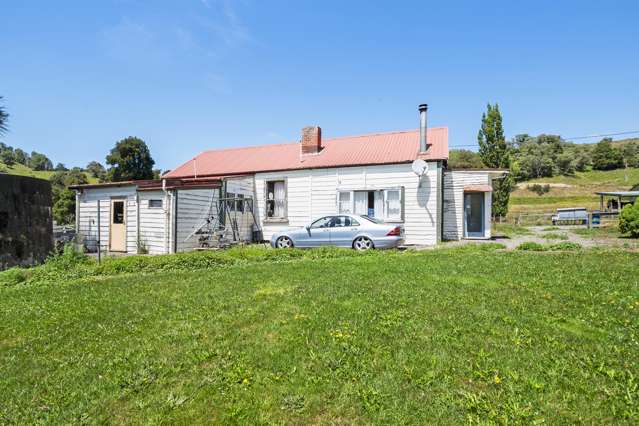 11 Turehu Street and 0 Tihoi Street Taihape_2