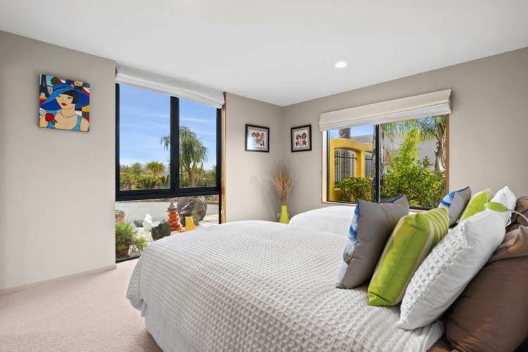 9 Zeehaen Place Britannia Heights_17