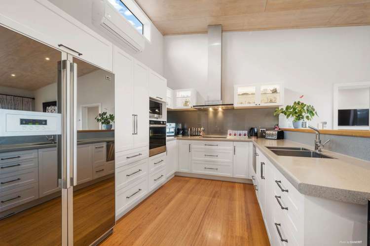 186 Gervin Road Wainui_9