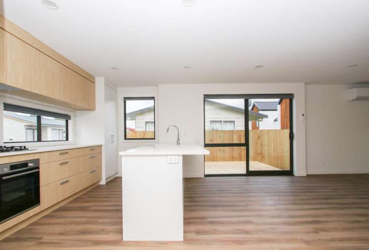 3/24 Campbell Street 1067_2