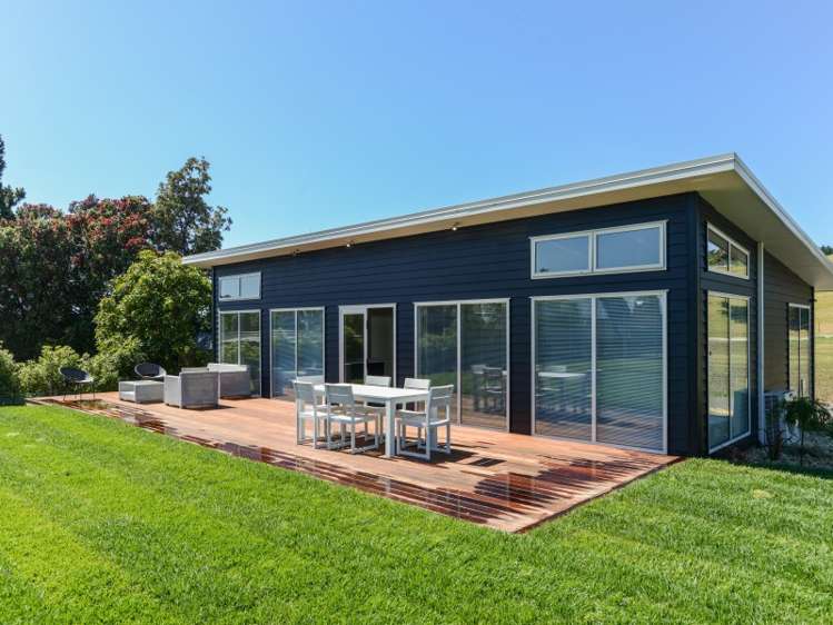 41 Harper Road Waimarama_0