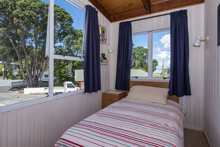 28 Attwood Street Tamaterau_14