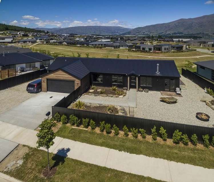 38 Minaret Ridge Wanaka_24