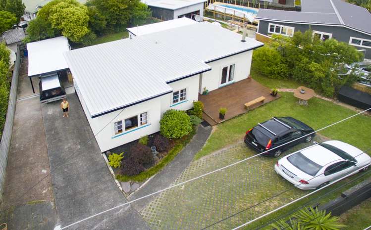 82a Atkinson Road Titirangi_17
