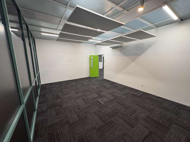 Office 6/125 Ruataniwha Street Waipukurau_4