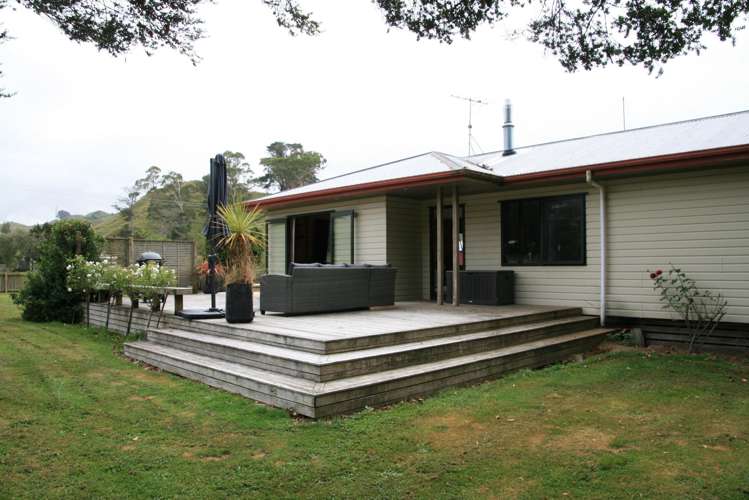 292 Gordon Road Toko_16