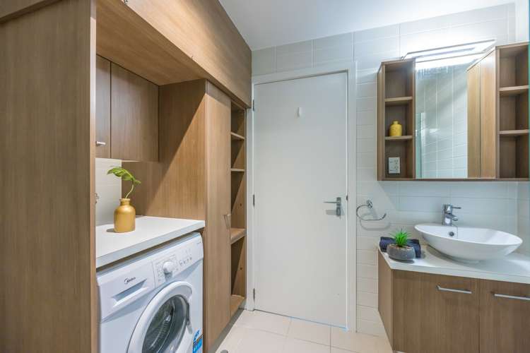 905/85 Beach Road Auckland Central_11