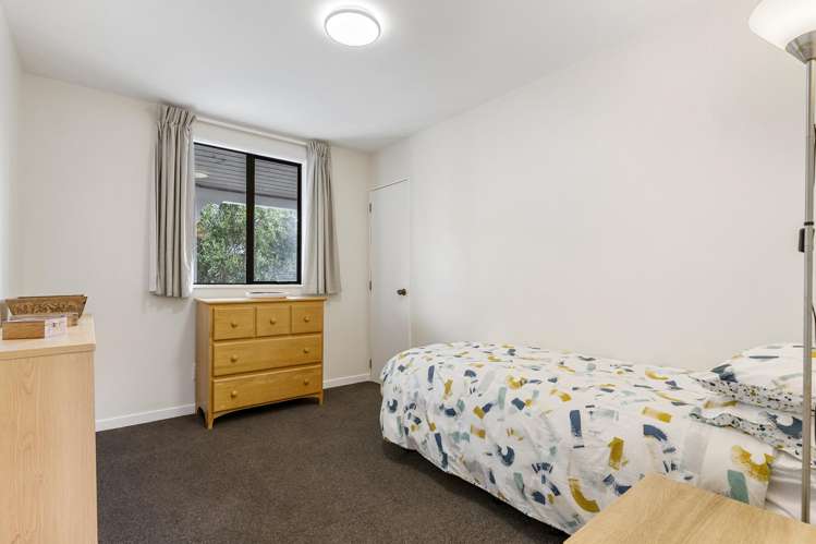 32 Hiwi Crescent Titahi Bay_9