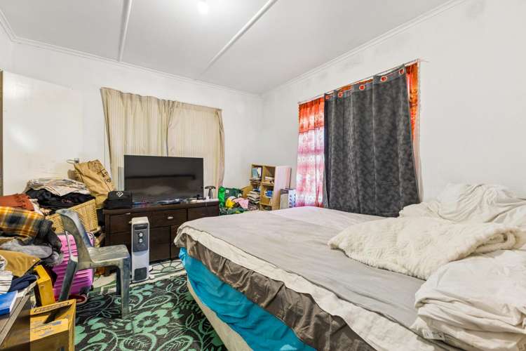 21 Alexander Crescent Otara_9