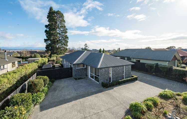 24 Kingsford Drive Stoke_20