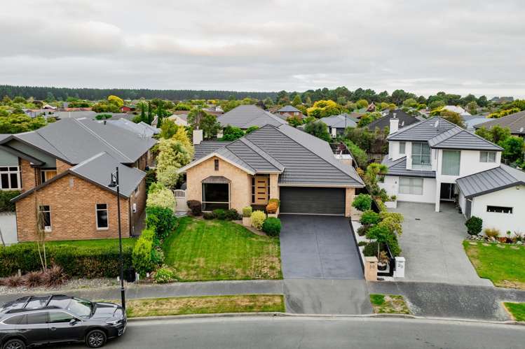 30 Titirangi Crescent Parklands_16