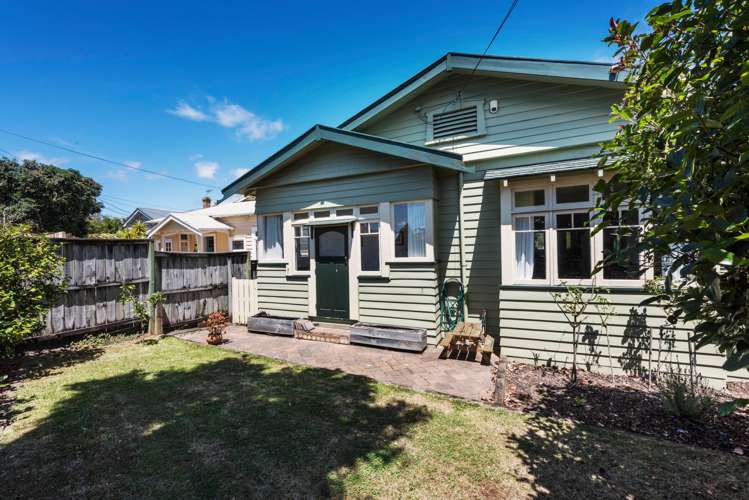 63 Mount Smart Road Onehunga_11