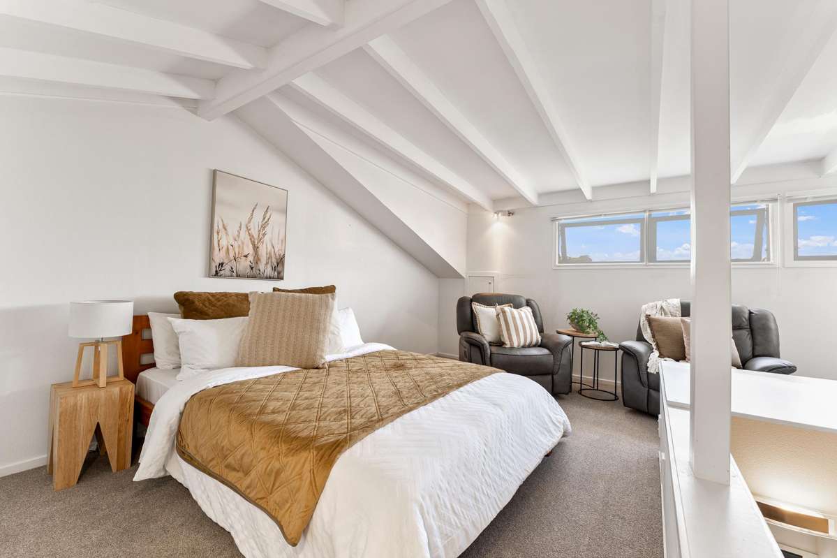 871 Whangaparaoa Road_4