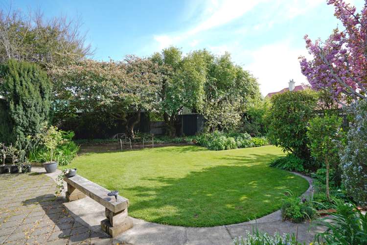 6 Delhi Street Riverton_19