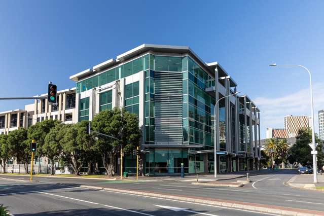 Tenancy 2/30 Mahuhu Crescent Auckland Central_4