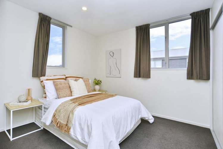 41d Mcmahon Drive Aidanfield_15